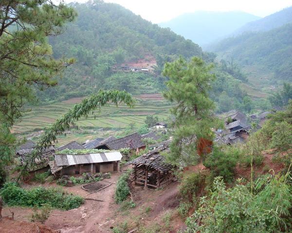 獨木橋自然村(雲南普洱景谷縣正興鎮波雲村委獨木橋自然村)