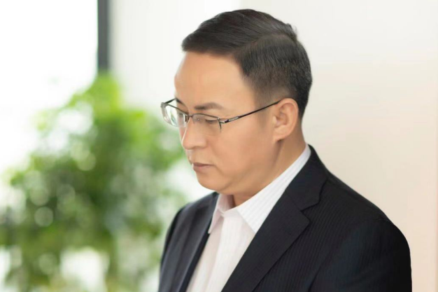 葉龍(UIOT超級智慧家創始人、董事長兼CEO)