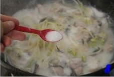 豆漿黑魚片湯