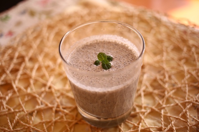 蜂蜜牛奶芝麻飲