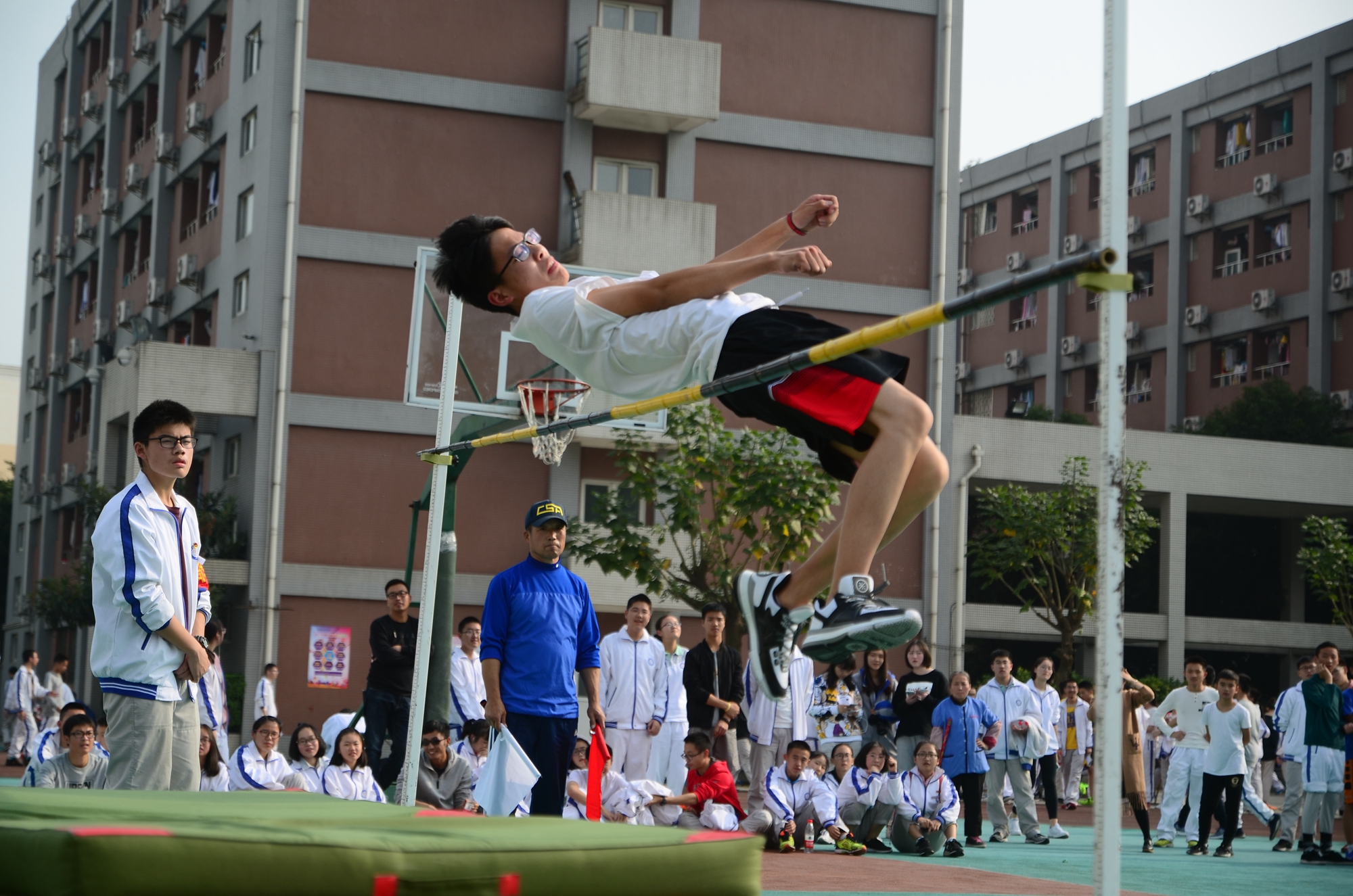 電子科技大學實驗中學(電子科大實驗中學)