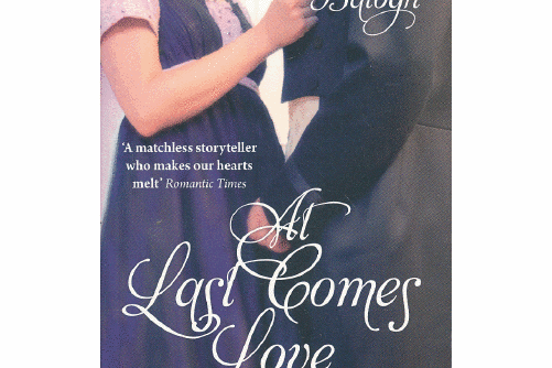 at last comes love b 英文原版