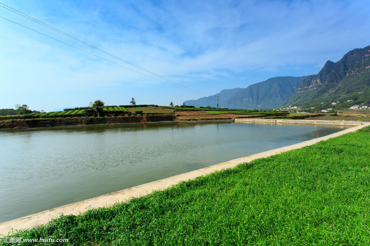 魚塘壩村