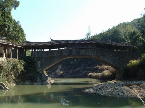 木拱廊橋龍津橋