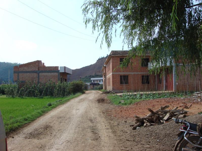 進村道路