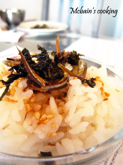 酥魚紫菜飯