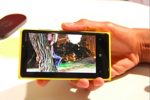 諾基亞 Lumia 920 外觀