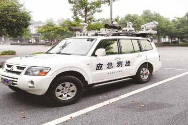 Lynx車載雷射移動測量系統