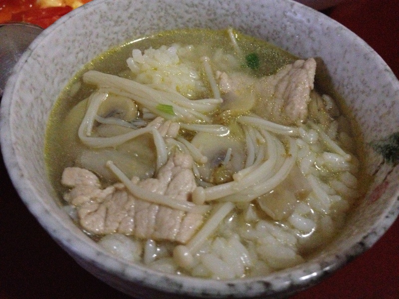 口蘑肉片湯