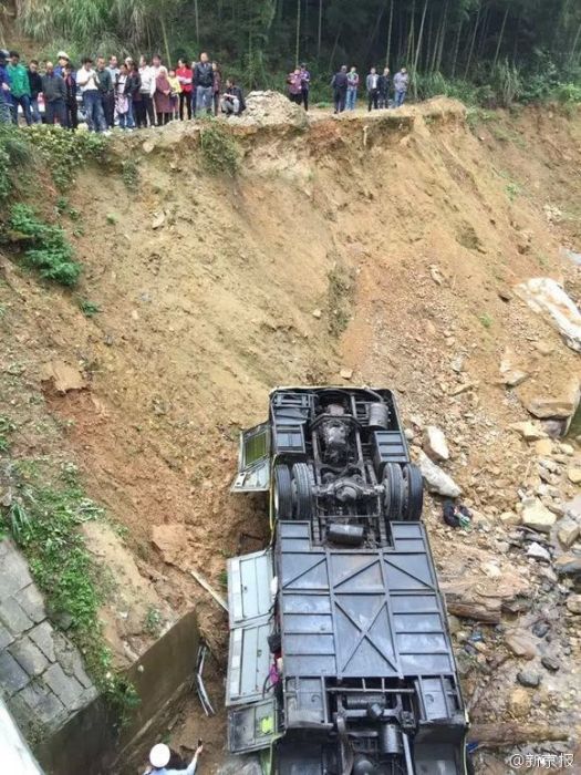 10·6 霍山縣墜車事故