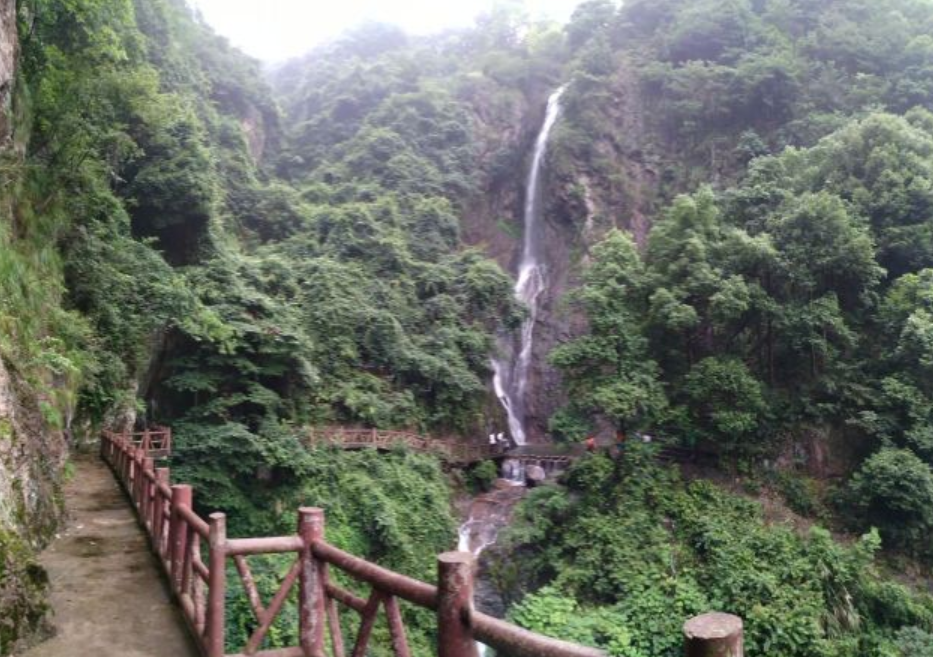 浙江義烏松瀑山省級森林公園