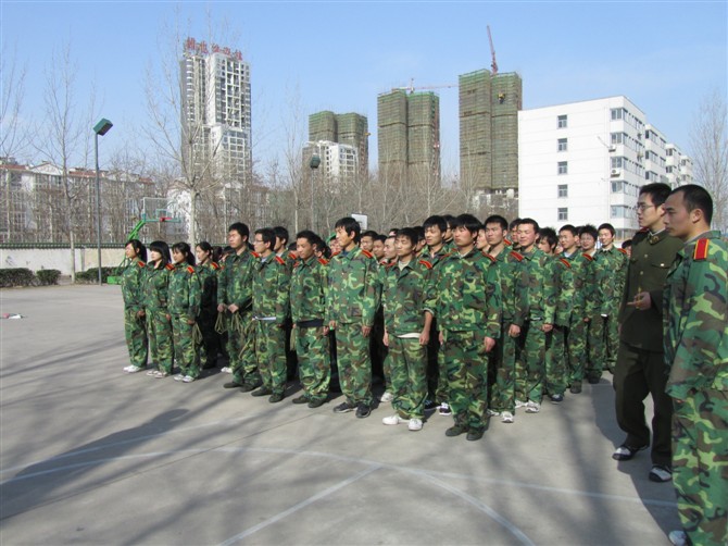 河南大學人民武裝學院