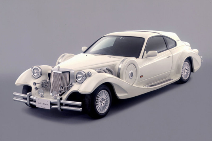 MITSUOKA