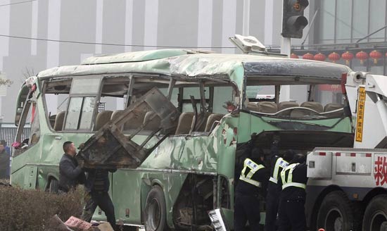 1·17鄭州鄭東新區客車相撞事故