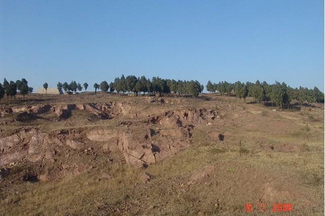 何山頭遺址