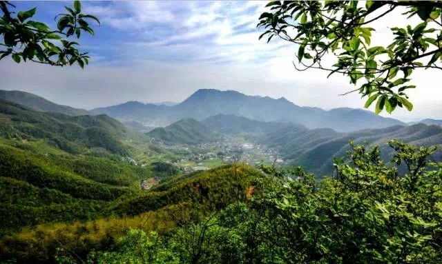 關上村(江西省萍鄉市上栗鎮關上村)