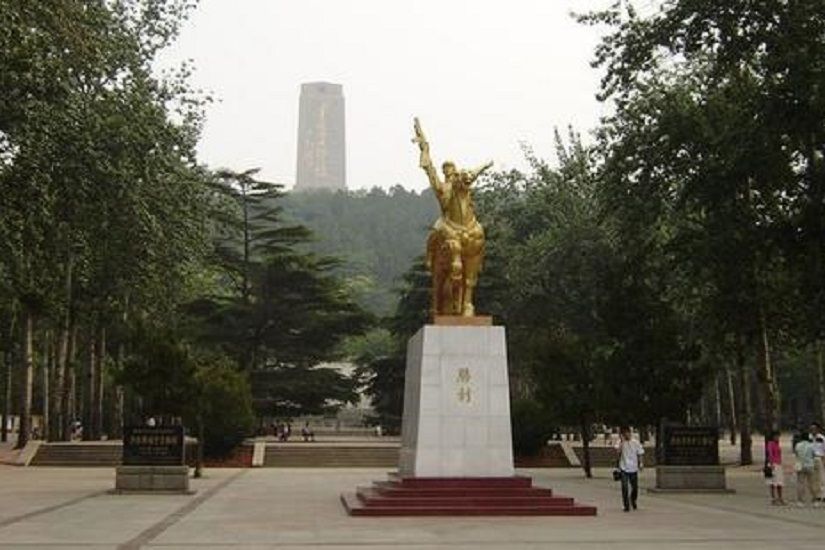 安丘市英雄山烈士陵園