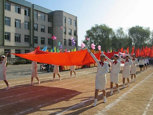 鳳城市第三中學(鳳城三中)