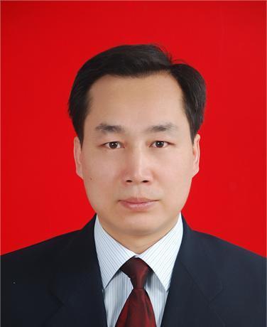 秦洪平