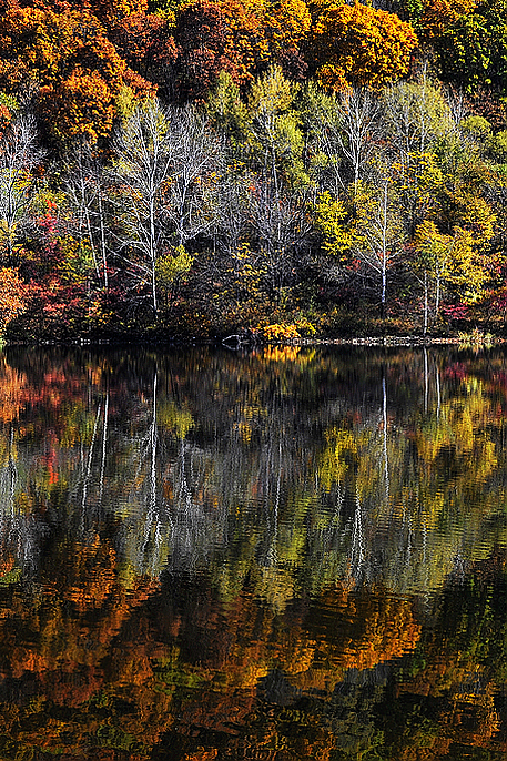 紅石湖