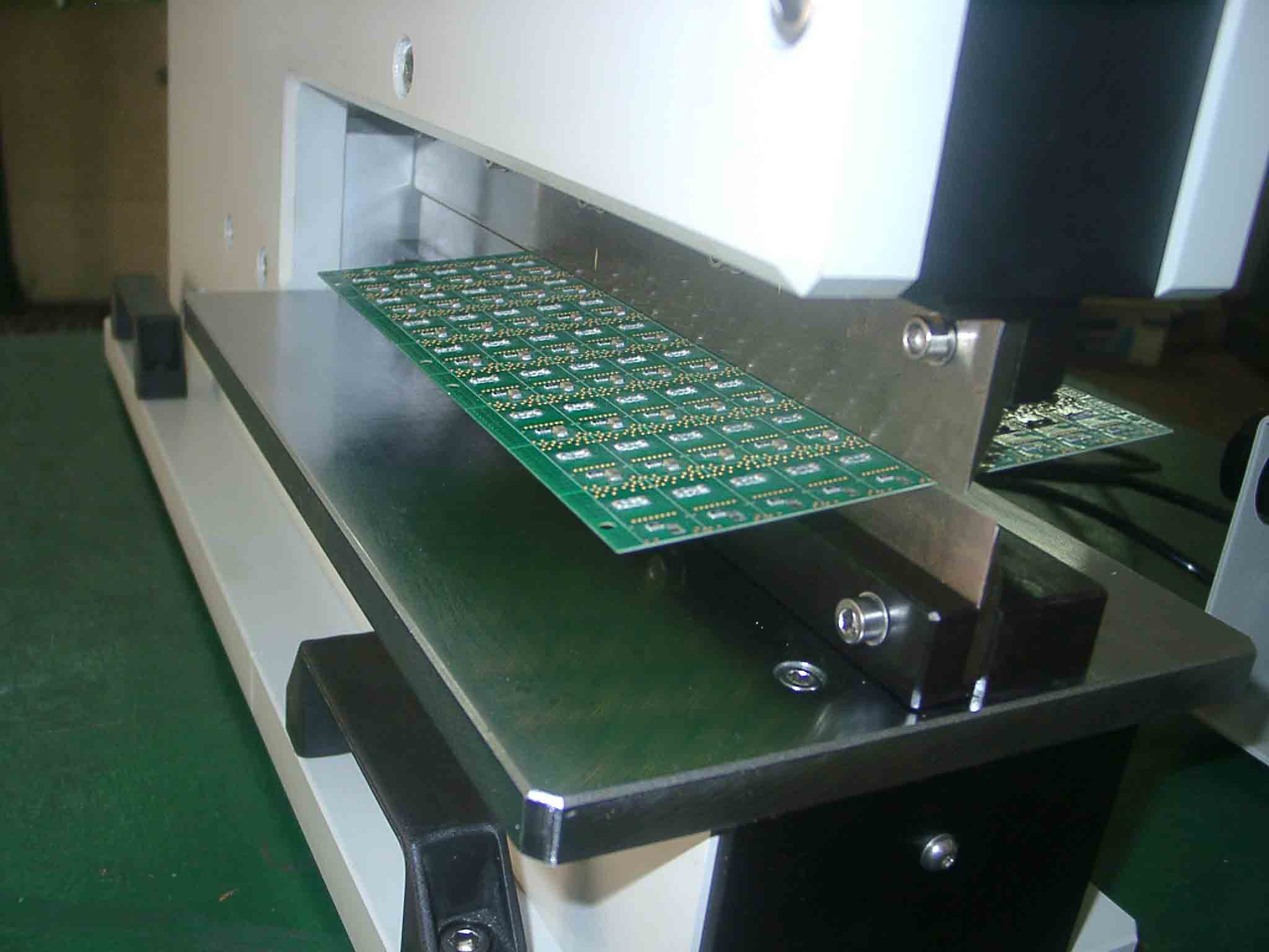 PCB剪板機