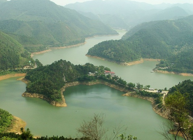 九龍湖(廣東省肇慶市九龍湖)