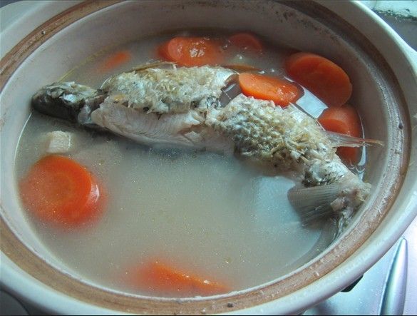 鯪魚粉葛胡蘿蔔湯