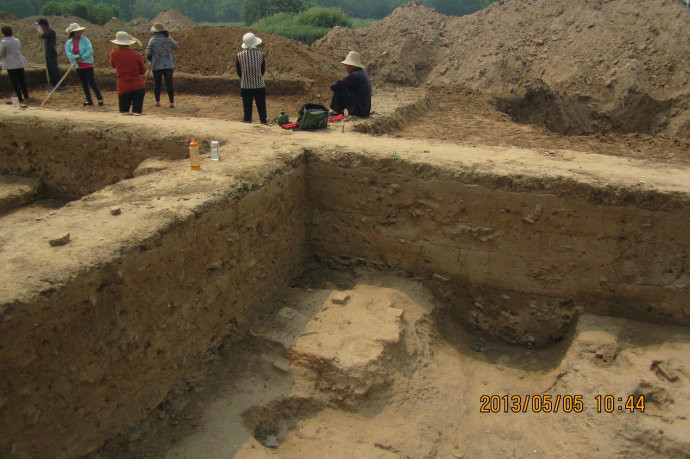 陳郎店遺址出土現場