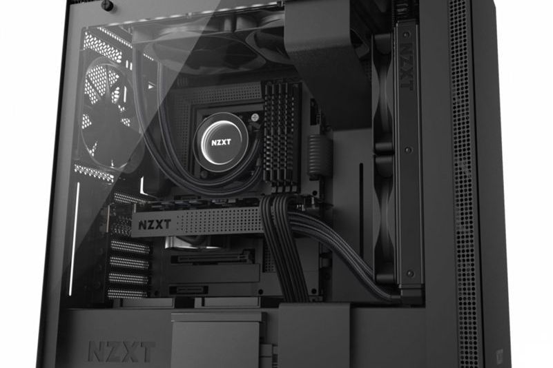 NZXT H700