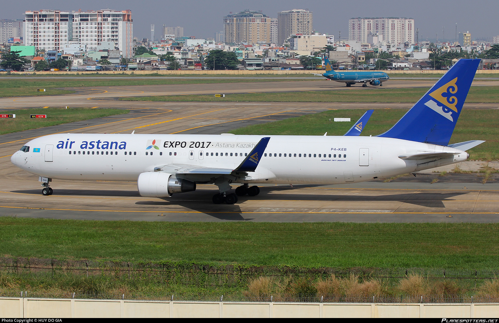 Air Astana的波音767客機