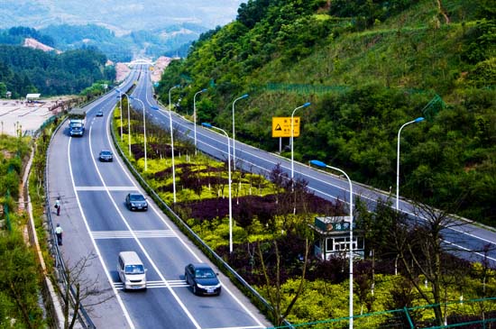 南大梁高速公路