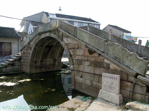 棲鳧村