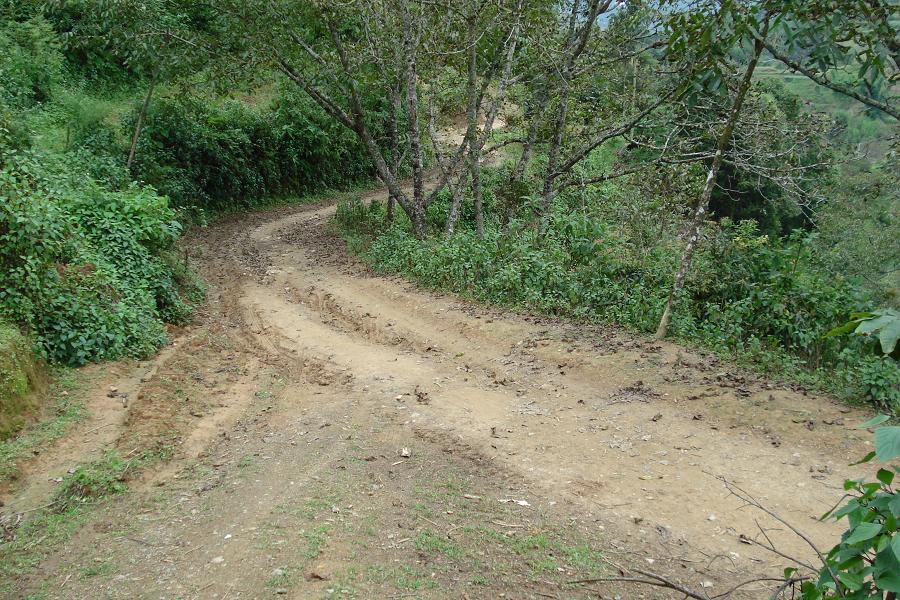 竹麻林自然村通村道路